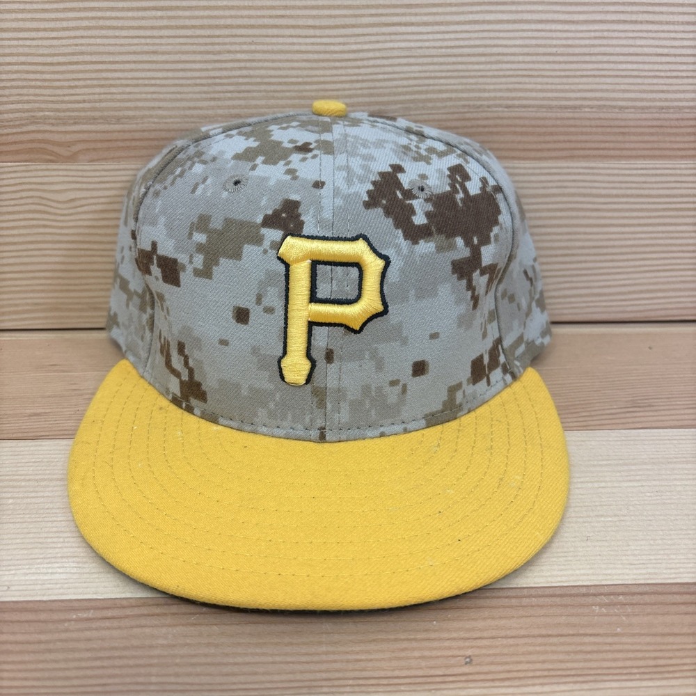 New Era 59Fifty Fitted Hat Pittsburgh Pirates Authentic Sz 7 1/4 Desert Camo USA